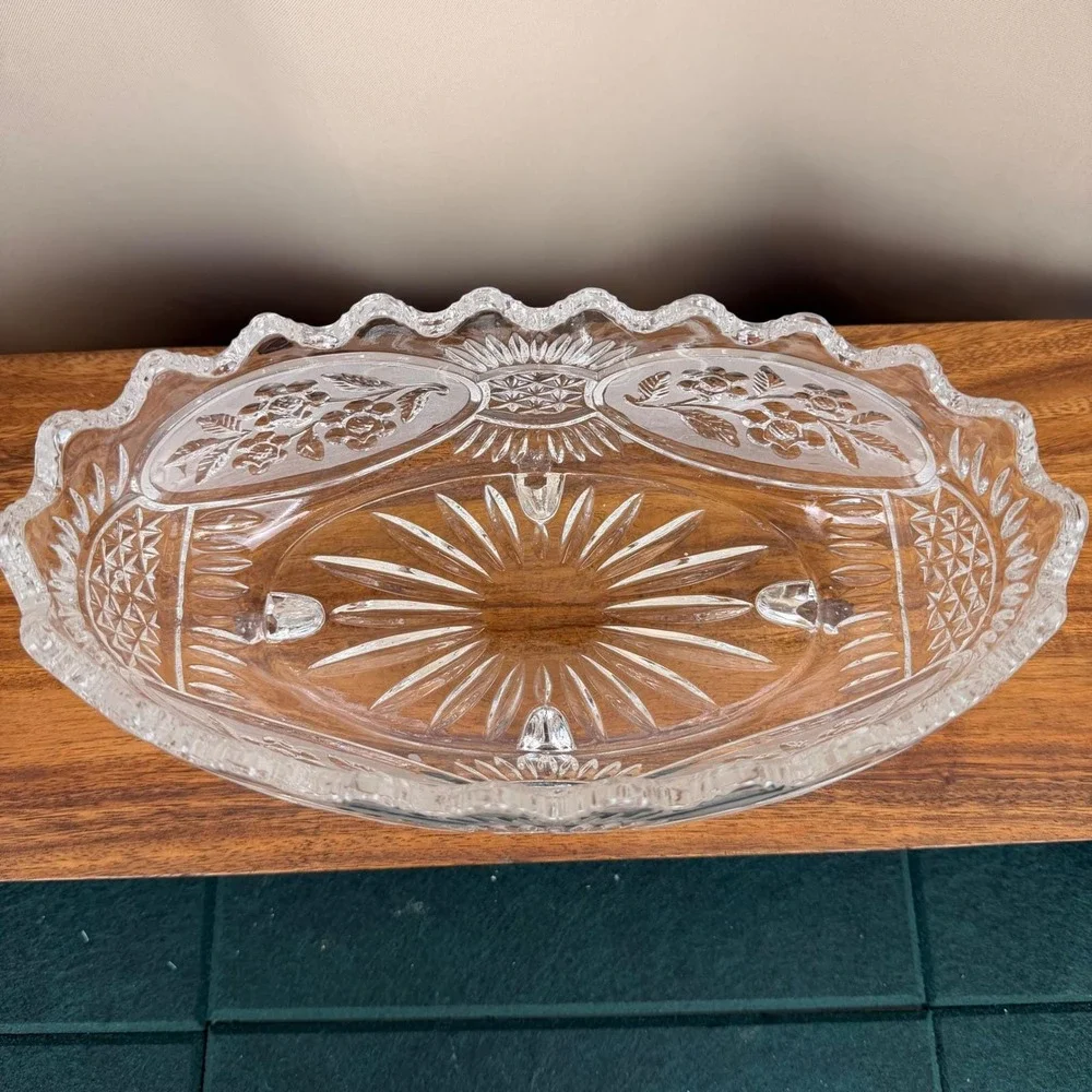 Crystal Clear Industries Flora Yugoslavia Oval Footed Bowl Frosted Rose Crystal